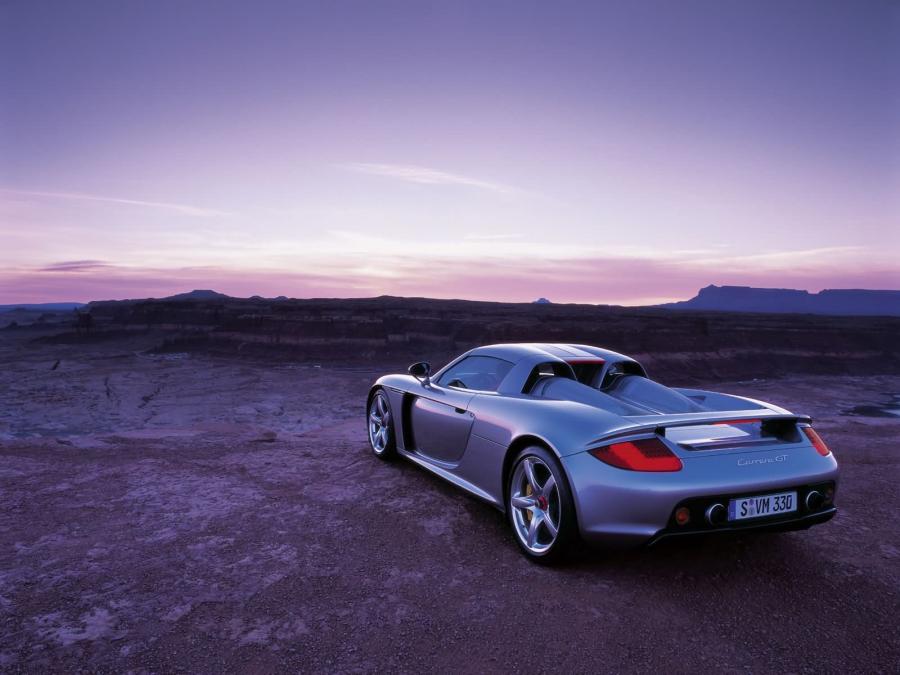  Porsche Carrera GT 2004 года  (фото 35 из 77)